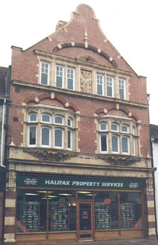 Terra-cotta work in George St